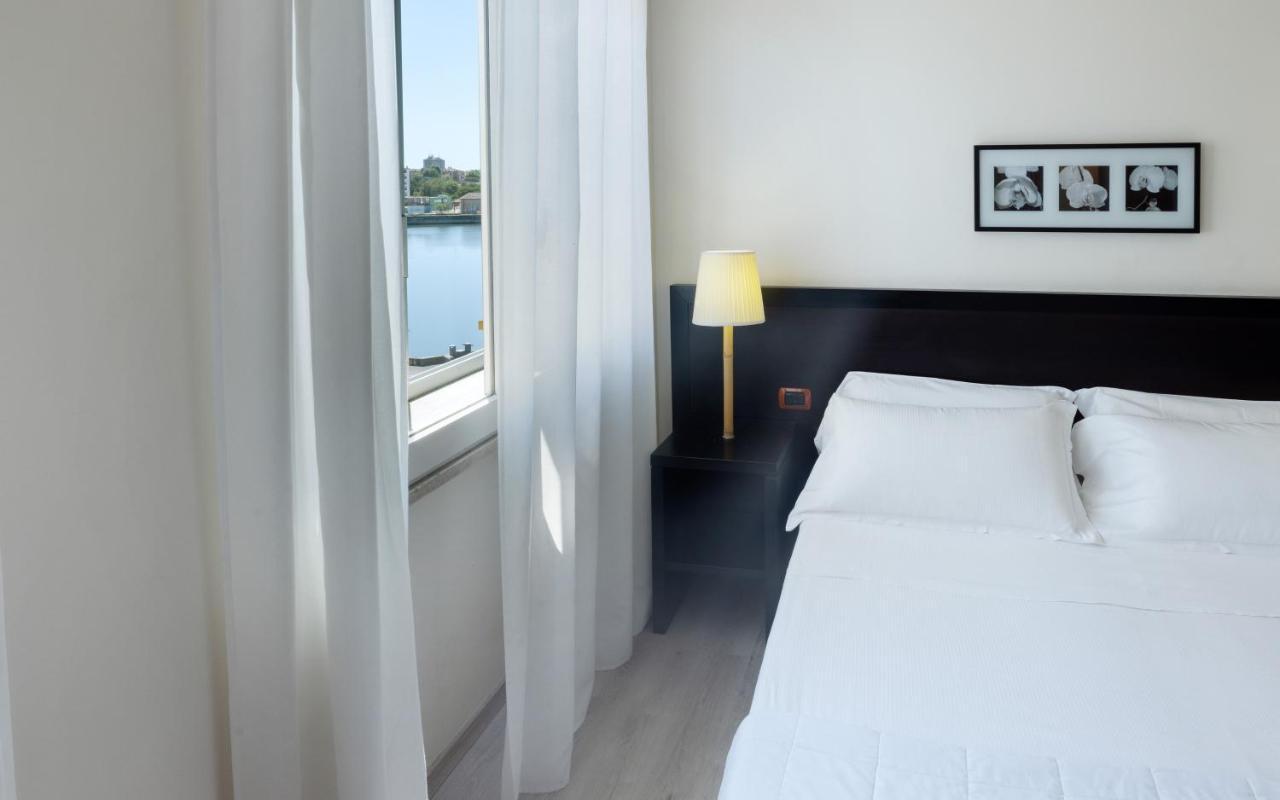 Standard Double Room,1322932909:JPEG